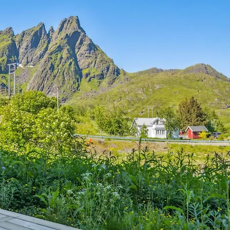 Skottinden View *